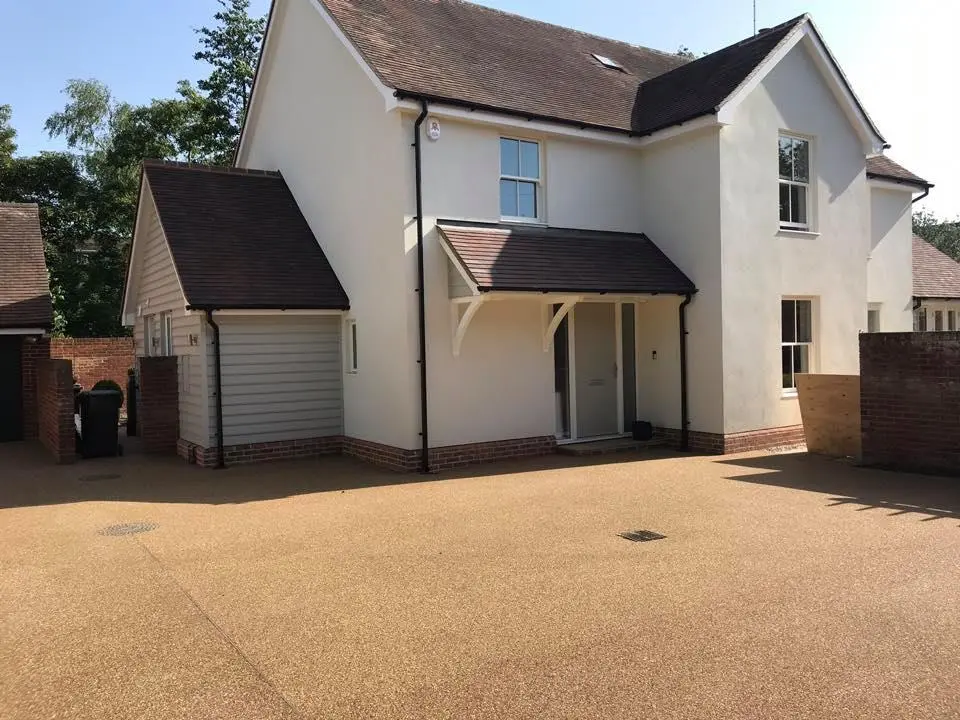 How to Choose the Right Colour for Your Resin Driveway How to Choose the Right Colour for Your Resin Driveway Image